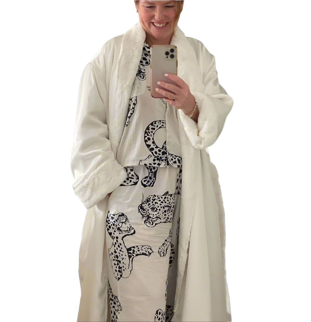 The Alps Robe